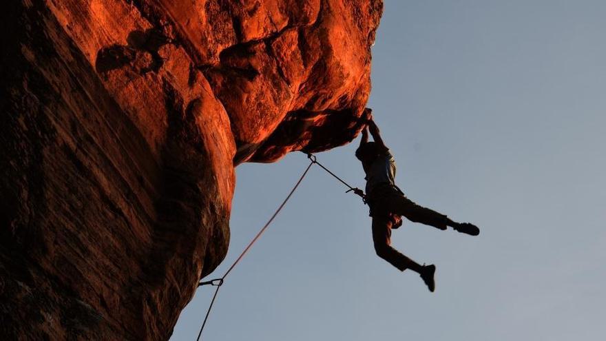 Climber hanging